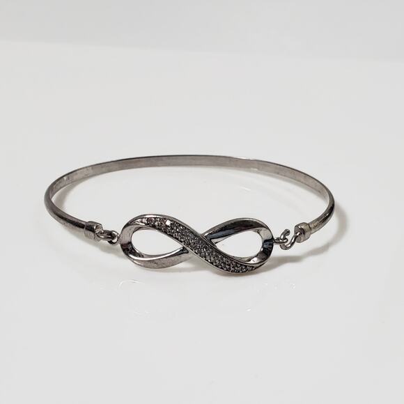 Vintage Sterling Silver & Diamond Infinity Bangle Bracelet HN Heng Ngai - Picture 2 of 8
